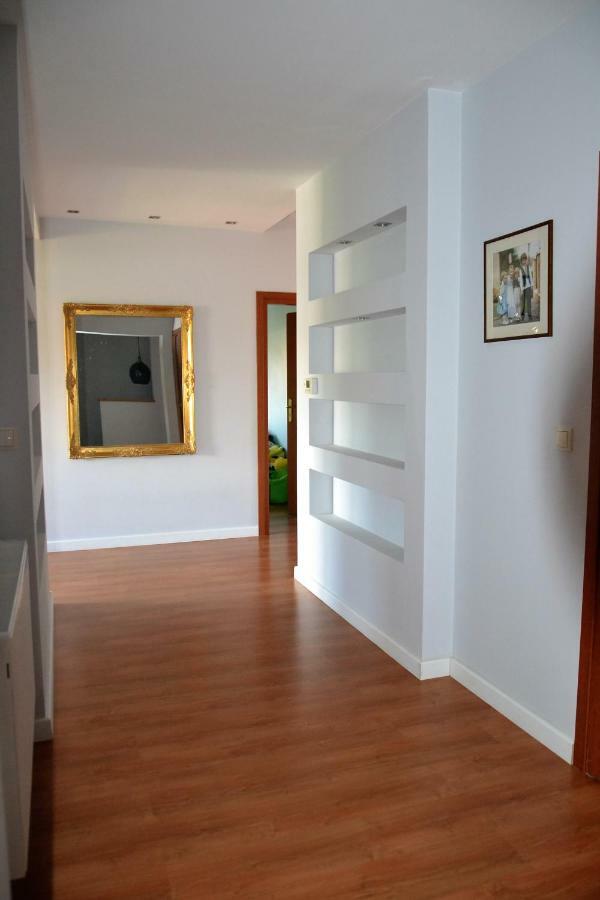 Tarnow Dom / Apartament W Centrum Buitenkant foto